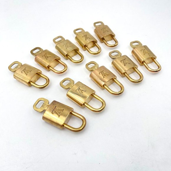 Louis Vuitton - Set of 10 Padlocks with key - Brass Gold - Random numbers - Picture 10 of 10